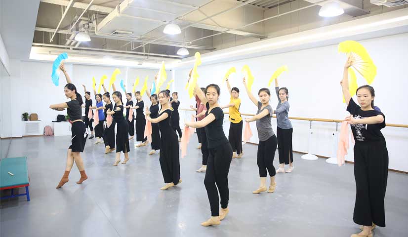 民族舞培訓(xùn)中心