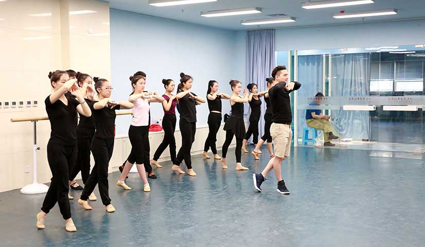 民族舞培訓(xùn)班